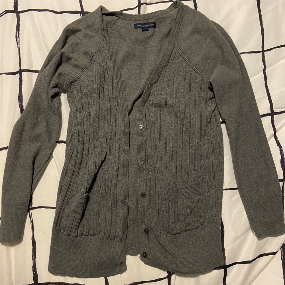 American Eagle Grey Cardigan